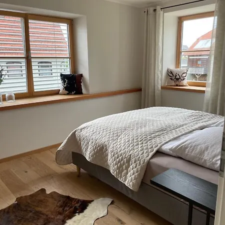 Ferienwohnung Ottobeuren * אוטובוירן